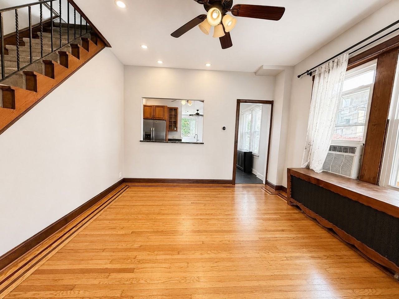4698 Wilde St - Photo 5 of 28