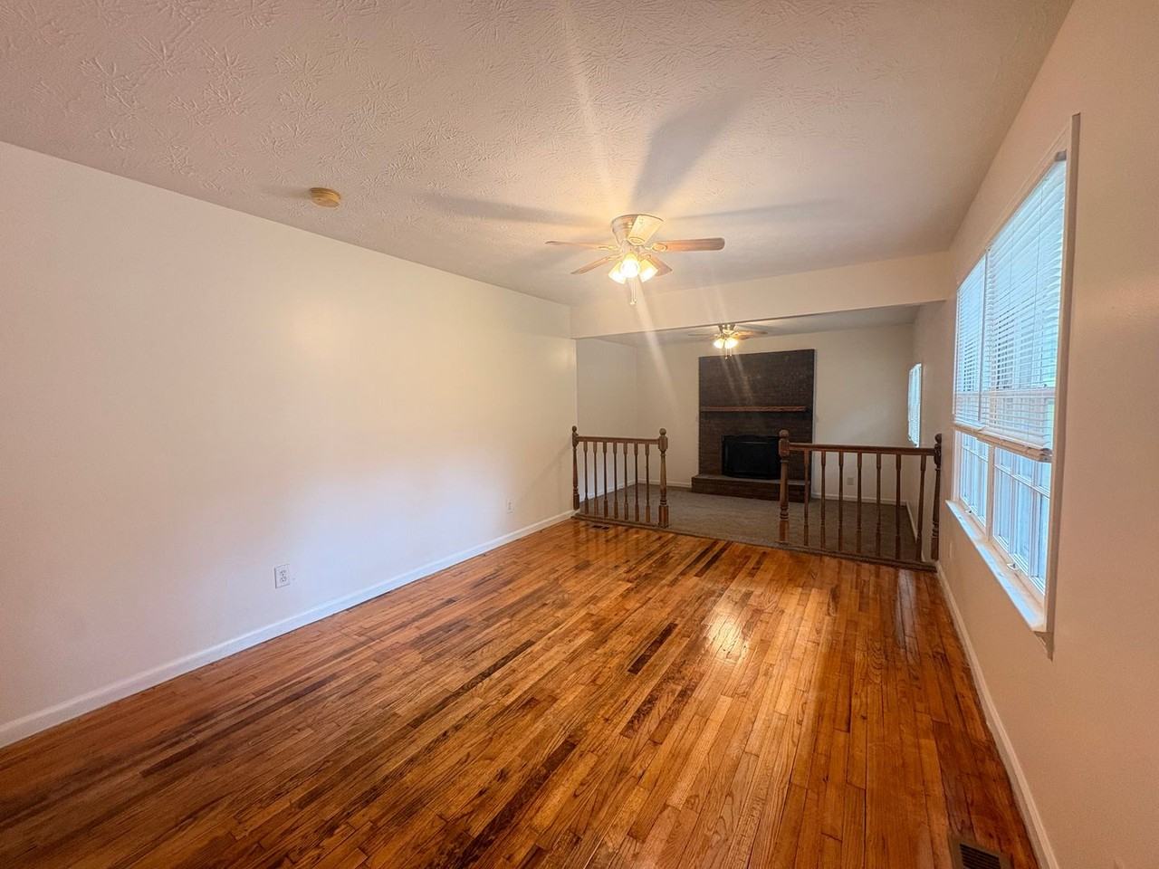 1112 Ridge Dr - Photo 2 of 14