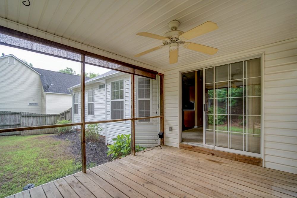 17 Waterfield Ct - Photo 3 of 40