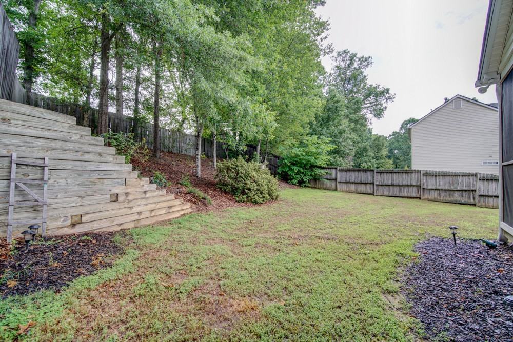 17 Waterfield Ct - Photo 4 of 40