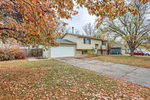 featured image of 836 Winchester Dr