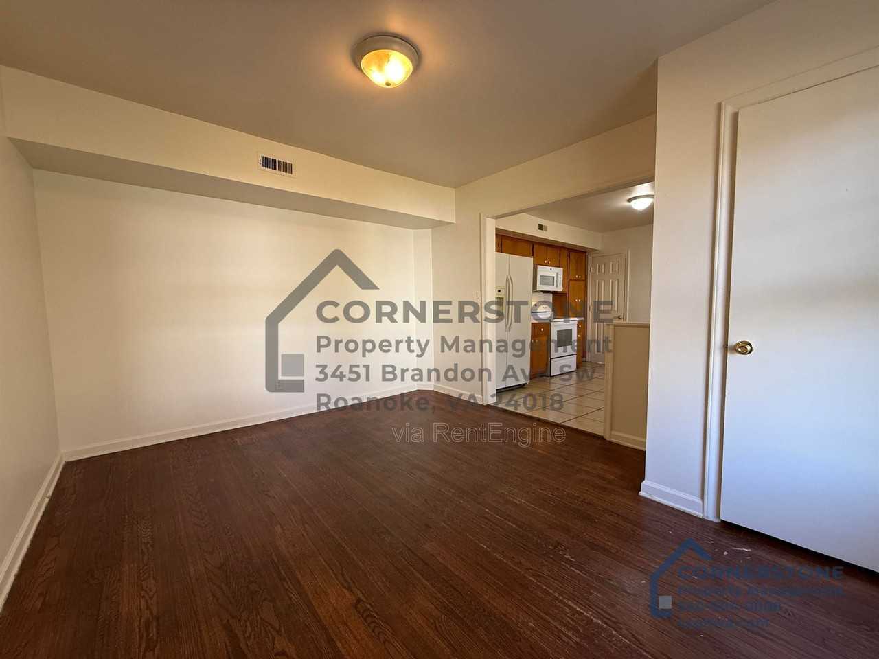 4335 Yellow Mountain Rd #2 - Photo 5 of 9