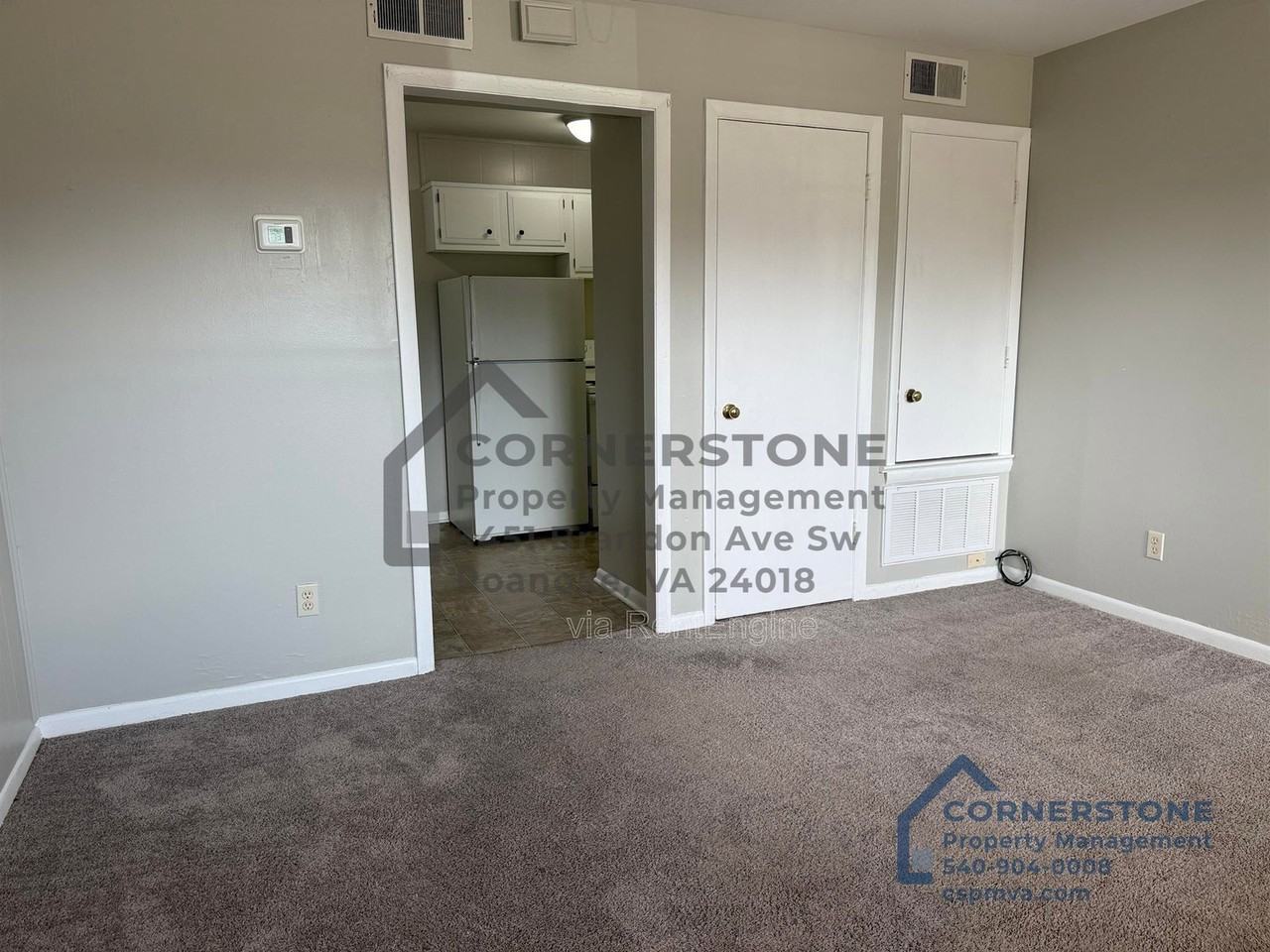 501 Allison Ave Sw #7 - Photo 3 of 11