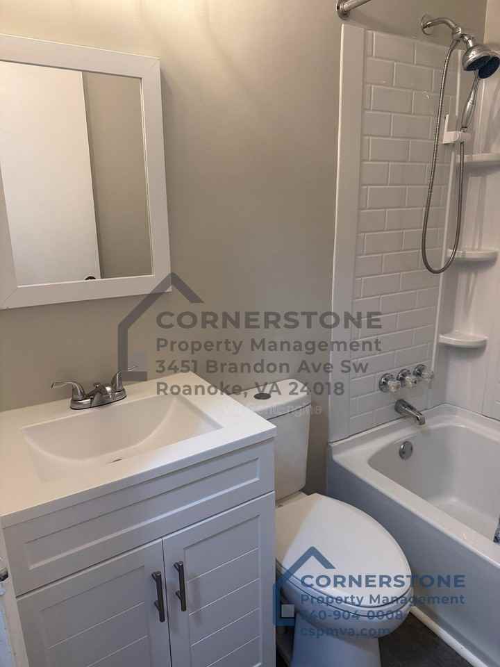 501 Allison Ave Sw #7 - Photo 6 of 11