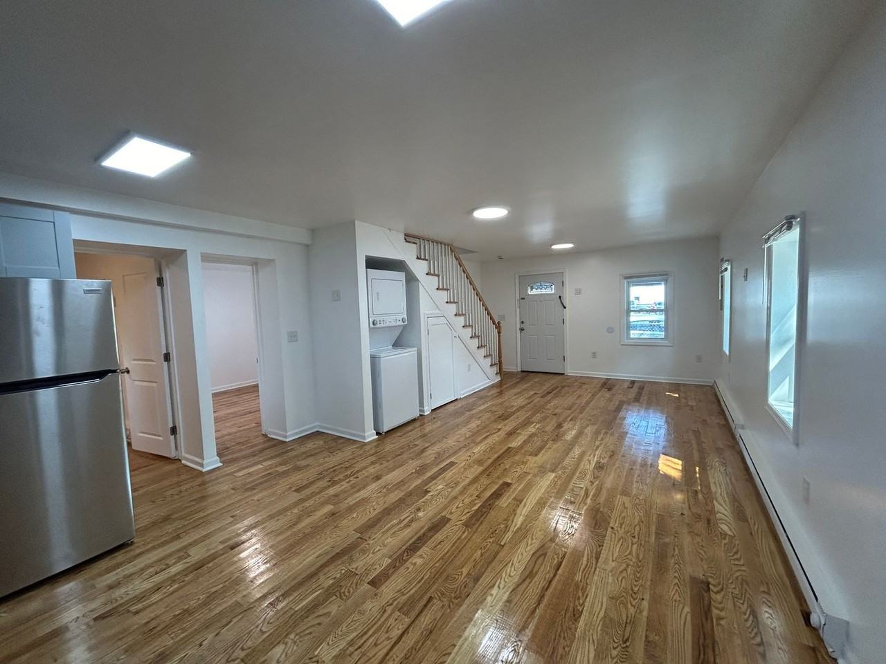 1300 Heck Ave - Photo 3 of 24