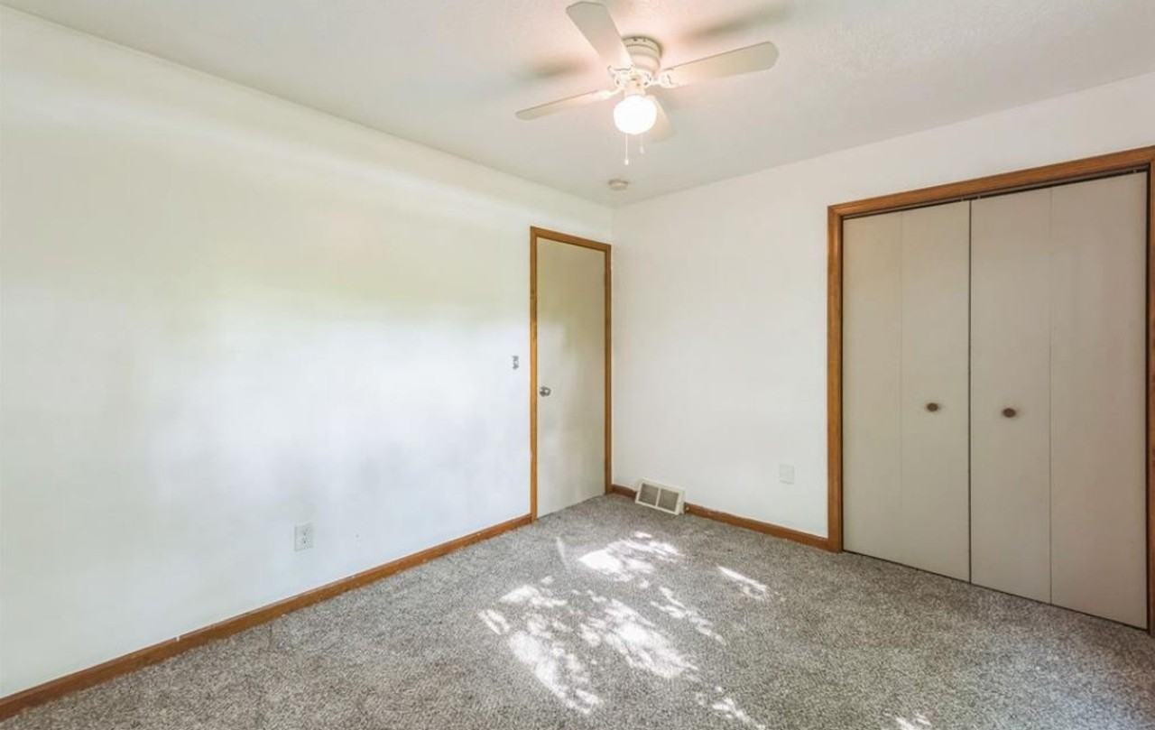 1022 S Lincoln Rd - Photo 3 of 14
