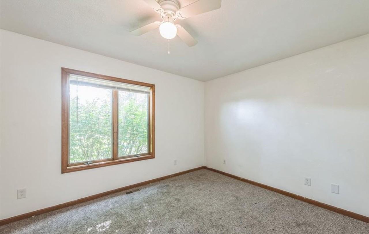 1022 S Lincoln Rd - Photo 5 of 14