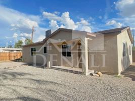 featured image of 2618 N Sparkman Blvd #2