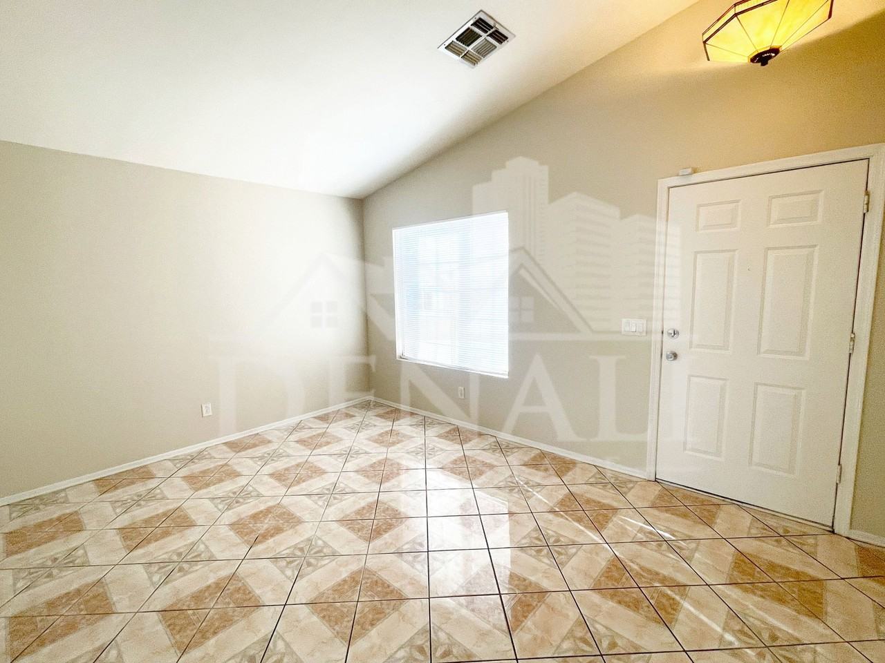 8930 W Catalina Dr - Photo 3 of 22