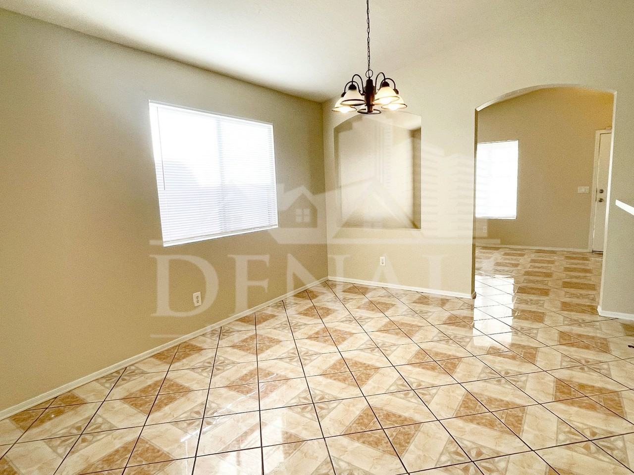 8930 W Catalina Dr - Photo 6 of 22