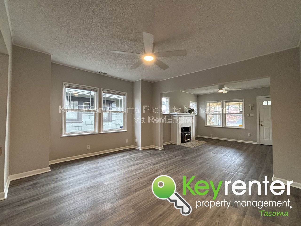 814 S Oakes St - Photo 2 of 11