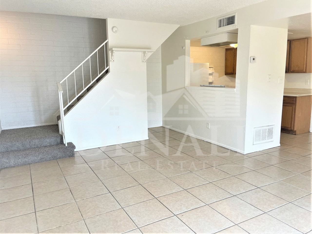 4441 E Wood St - Photo 3 of 16
