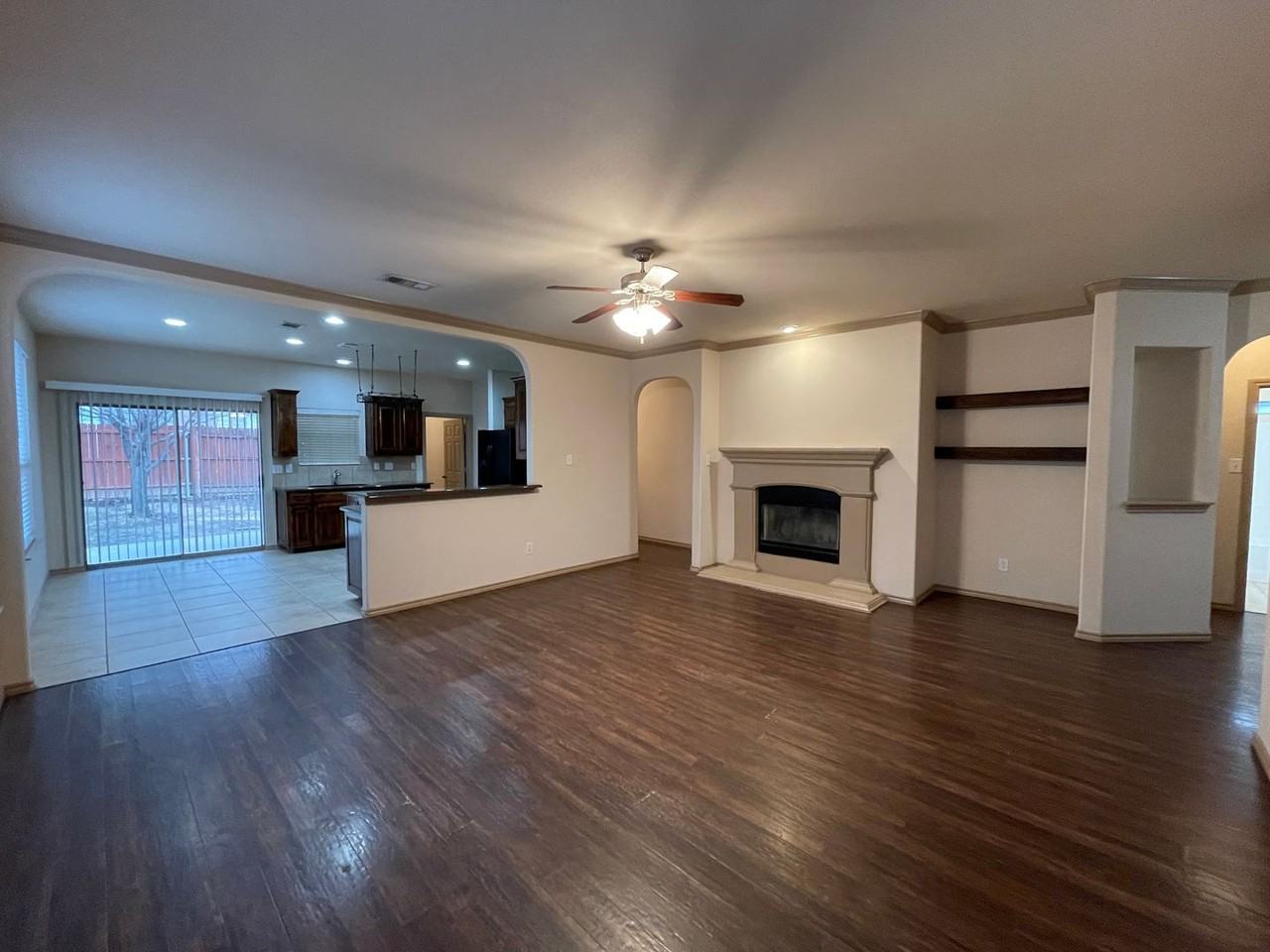 532 Baverton Ln - Photo 5 of 30