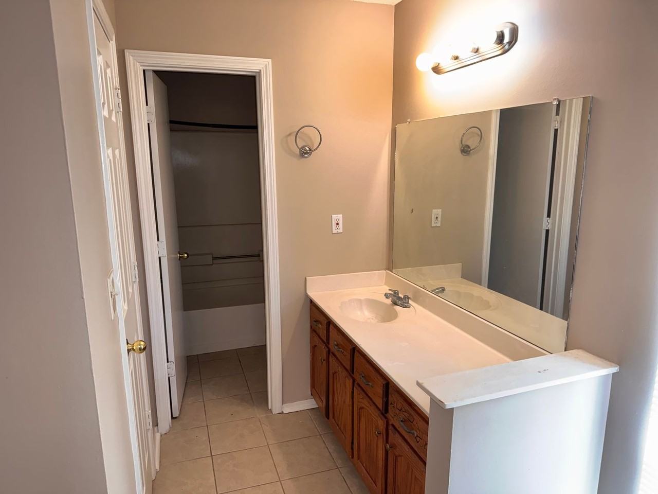 4192 Anderton Blvd - Photo 6 of 13