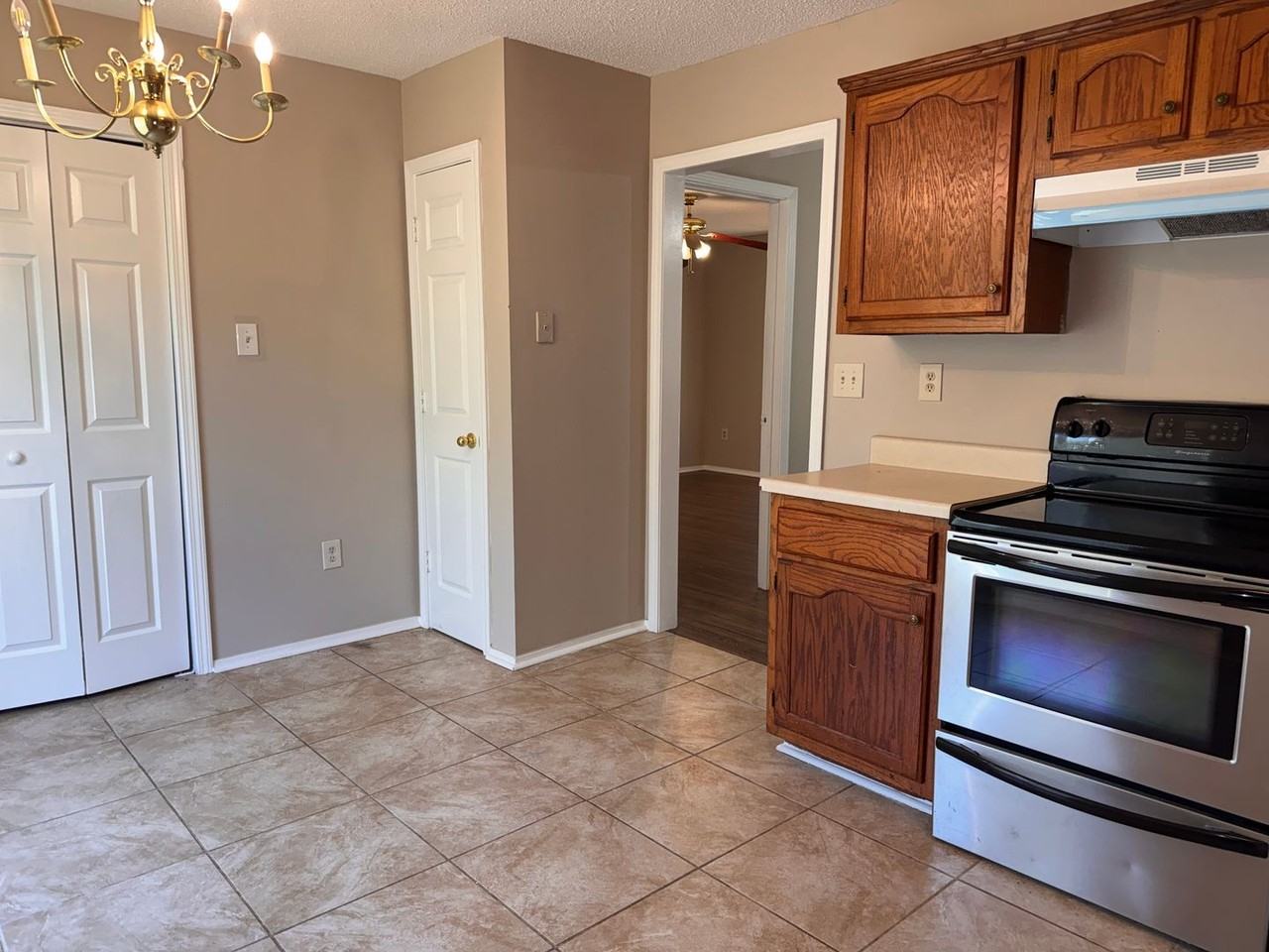 4192 Anderton Blvd - Photo 7 of 13