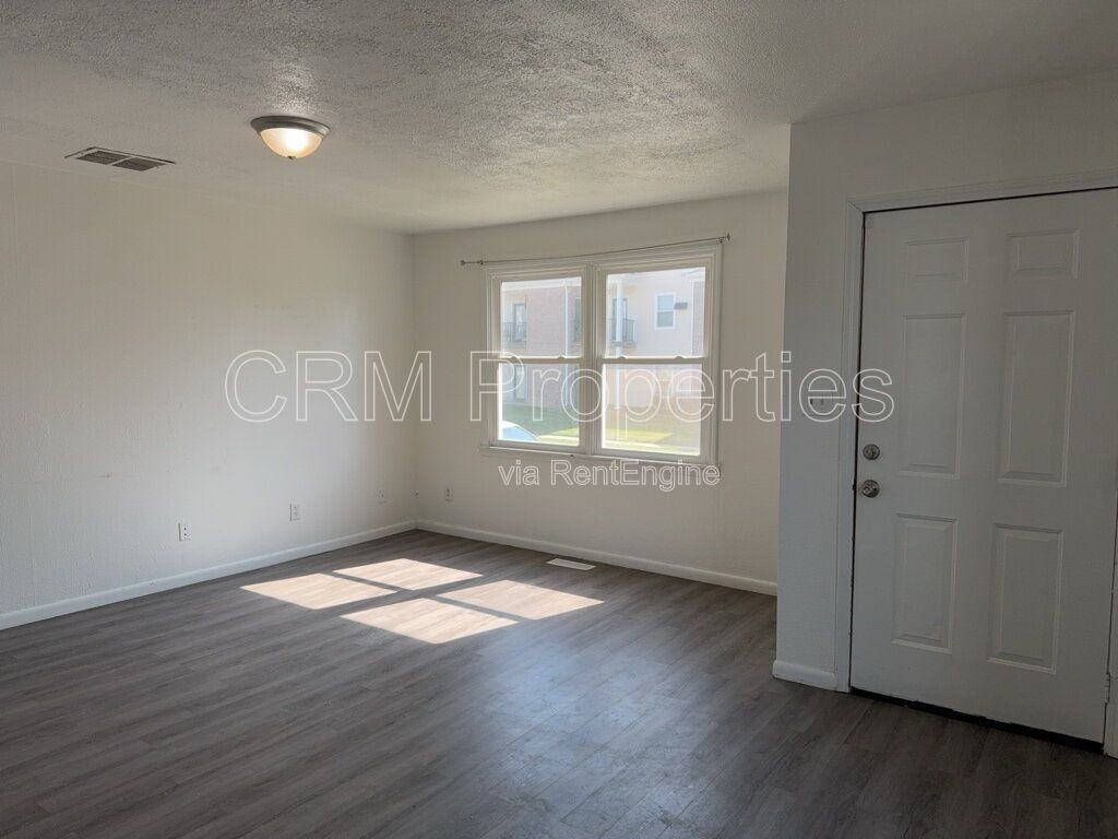1411 N Courtland Ave - Photo 5 of 18