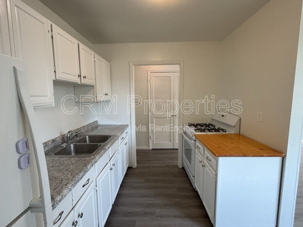 1411 N Courtland Ave - Photo 7 of 18
