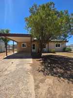 featured image of 9 Oak Dr