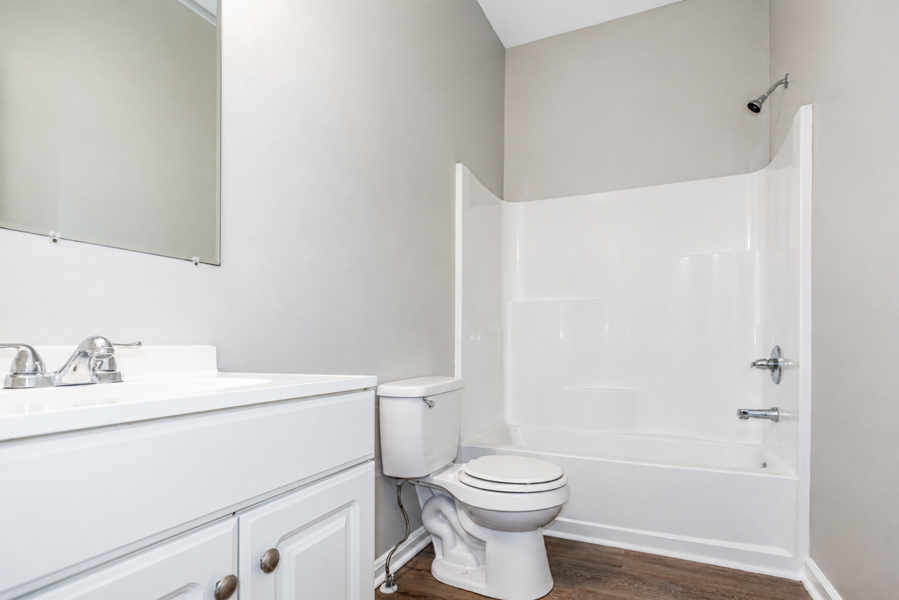 500 E Ormsby Ave - Photo 7 of 18