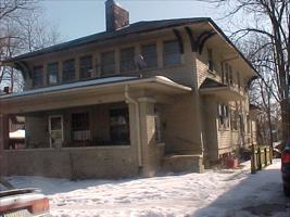 featured image of 446 E 2nd St