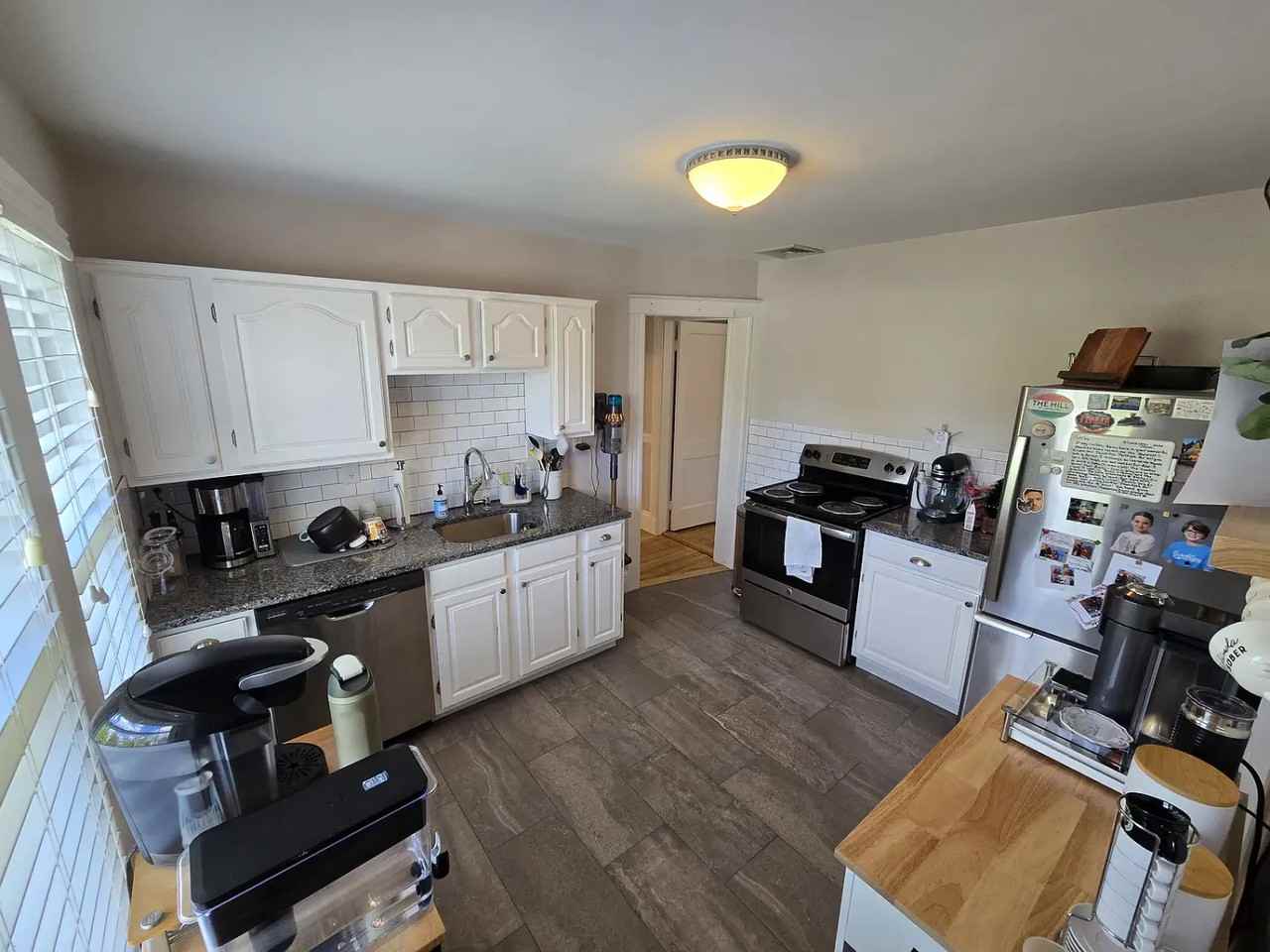 109 Jewett St - Photo 2 of 15