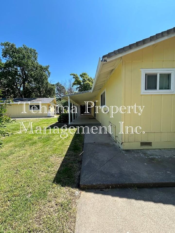25070 Tehama Vina Rd - Photo 4 of 28