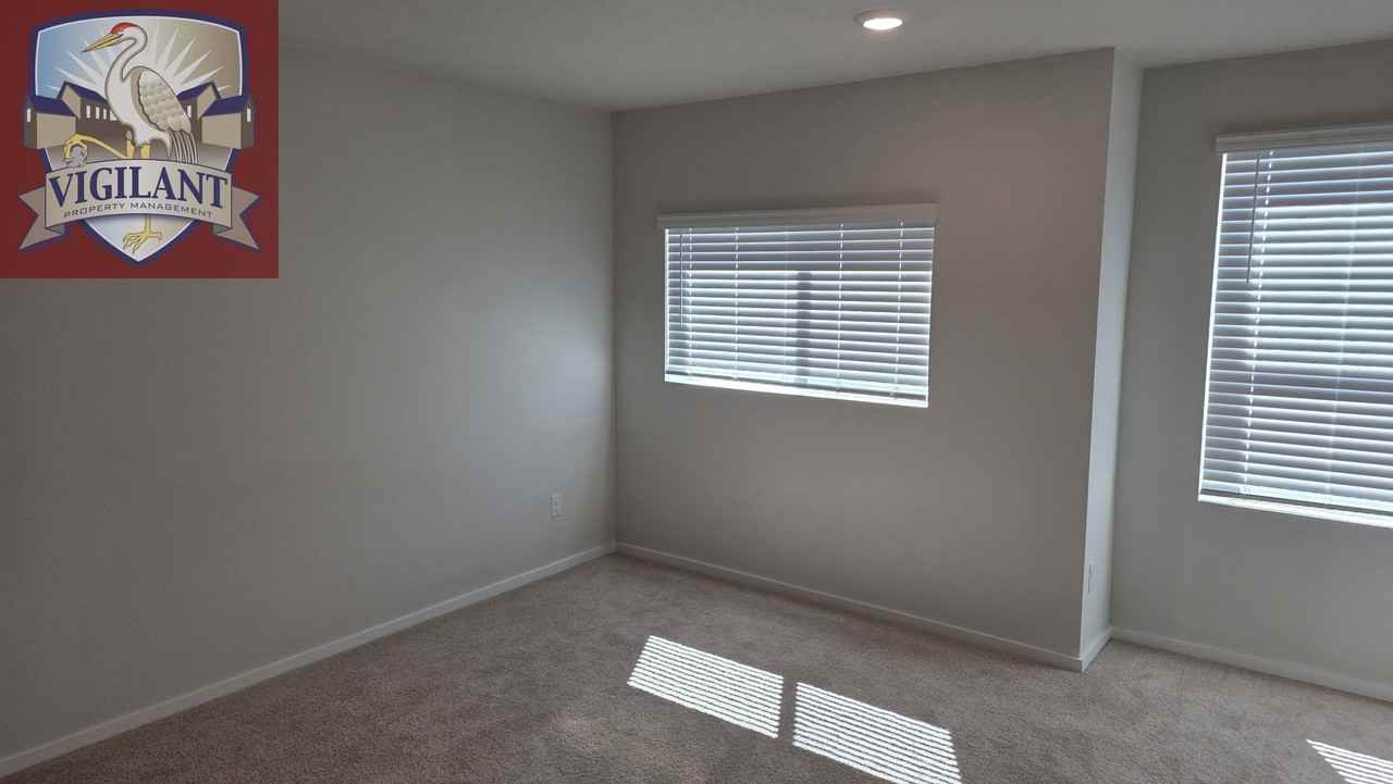 1109 Se 193rd Pl - Photo 6 of 14