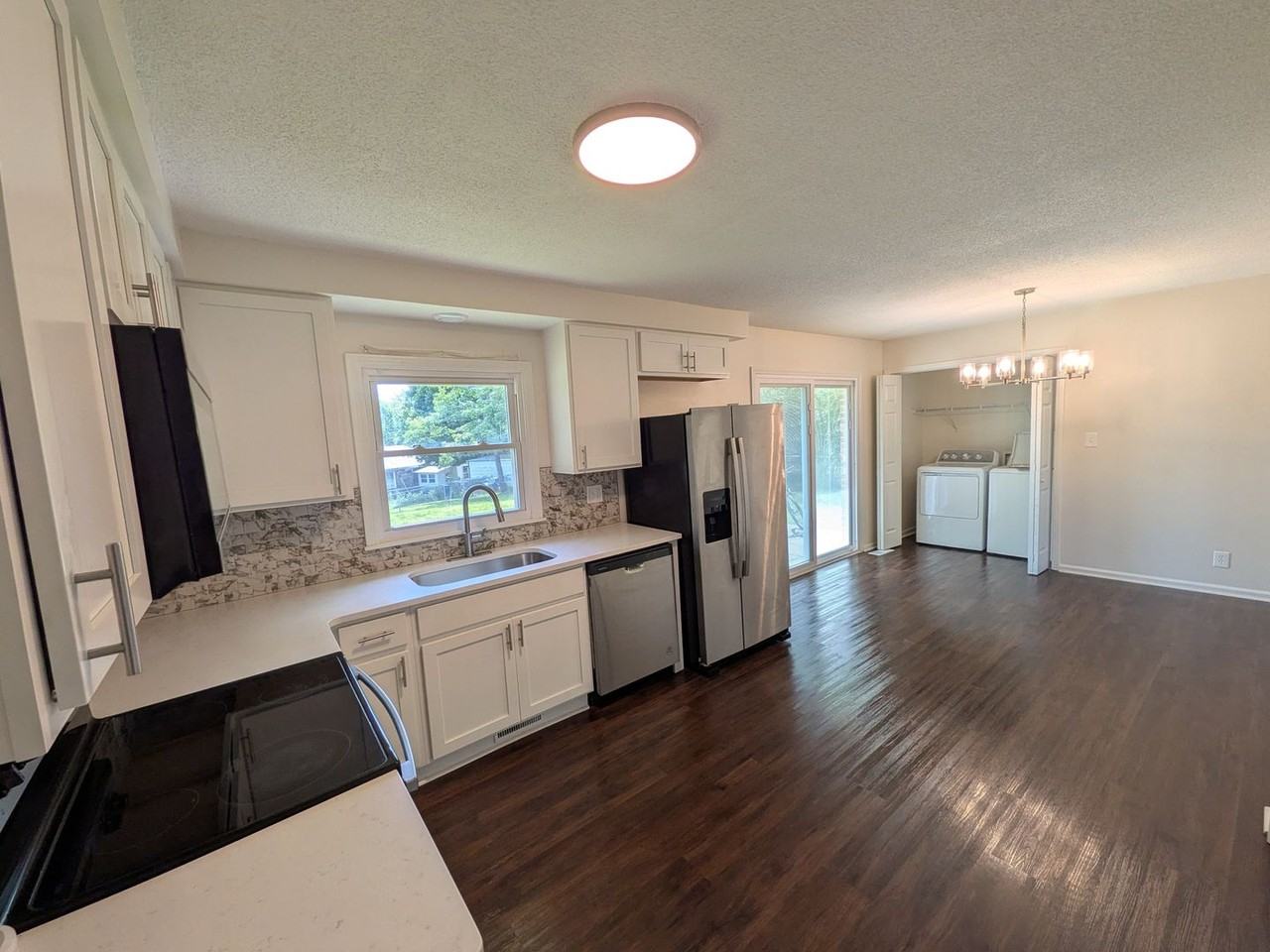 809 Margret Dr - Photo 5 of 18