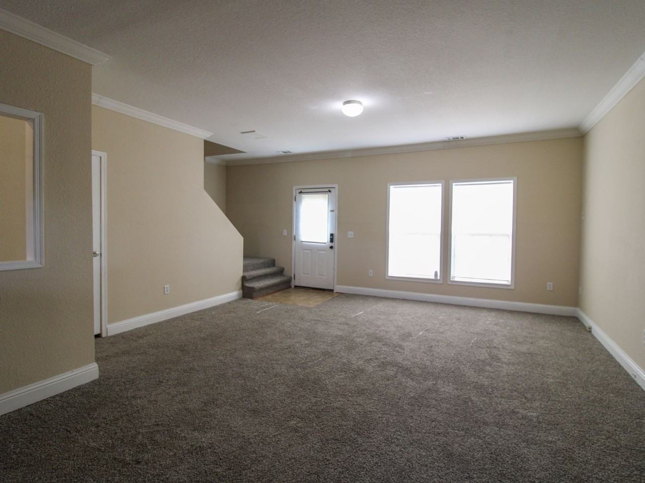 126 Meadows Ln - Photo 3 of 23