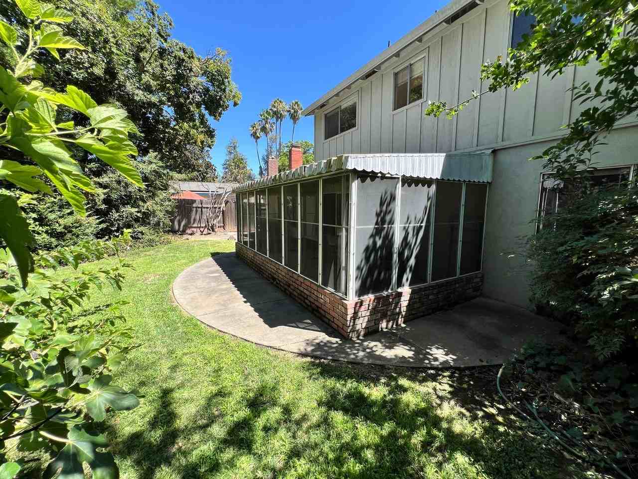 413 Del Oro Ave