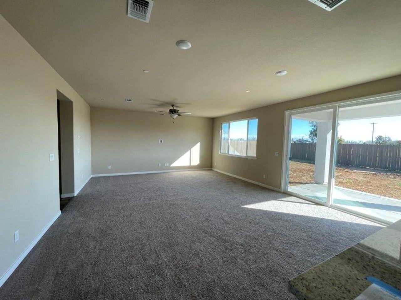 567 Nathaniel Ave - Photo 6 of 26