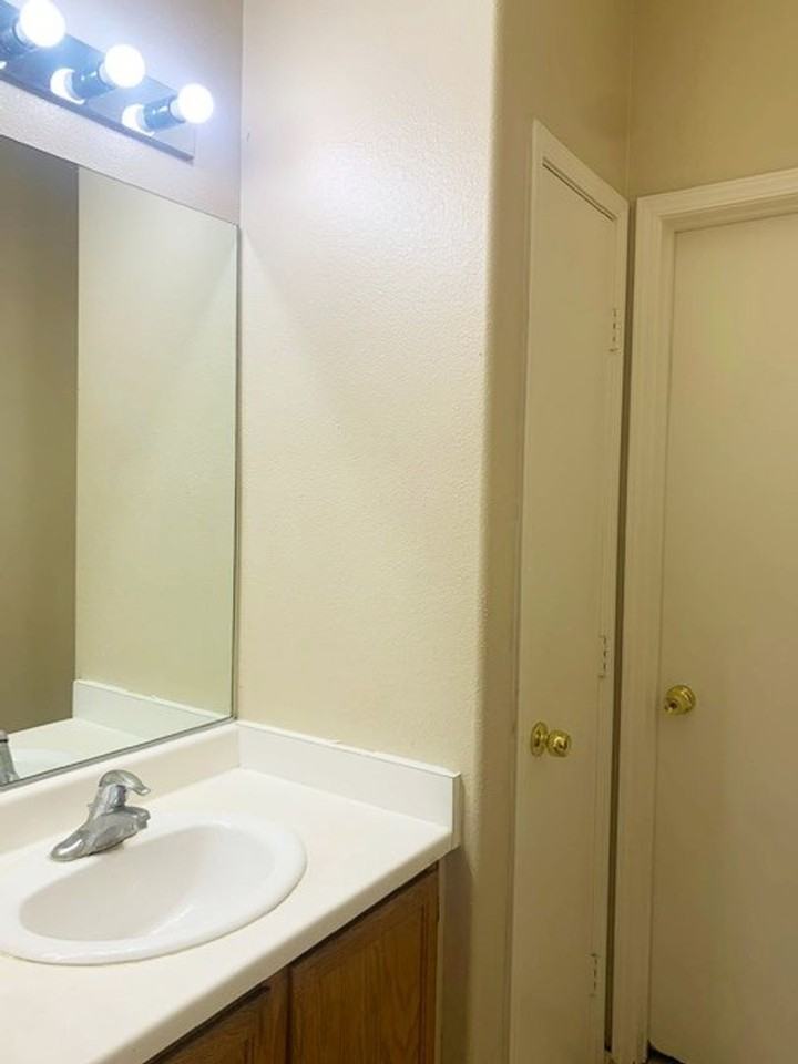 2624 Spider Cactus Ct - Photo 6 of 22