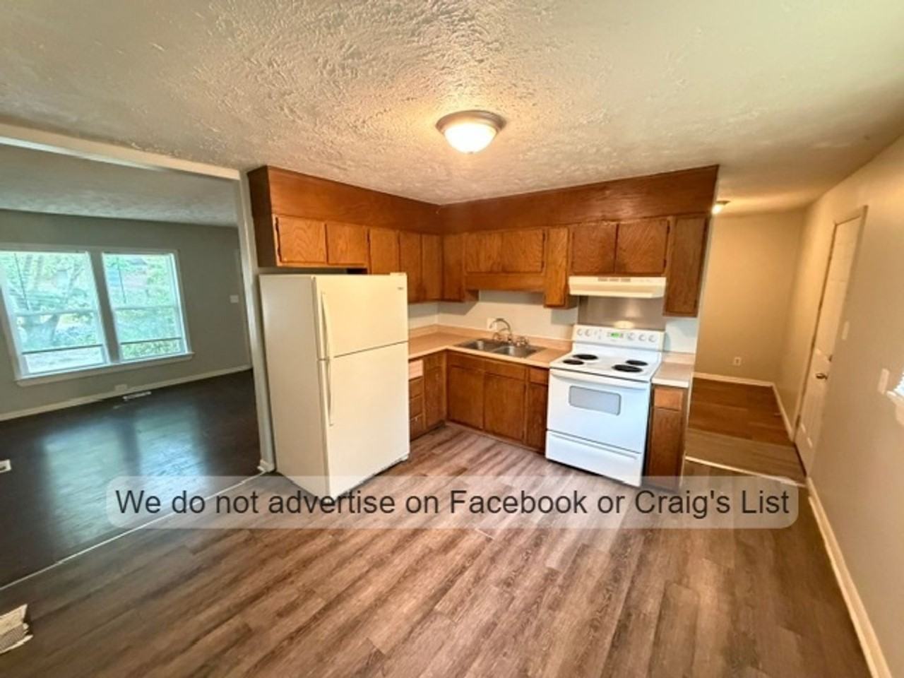 2721 Daly Ave - Photo 3 of 10