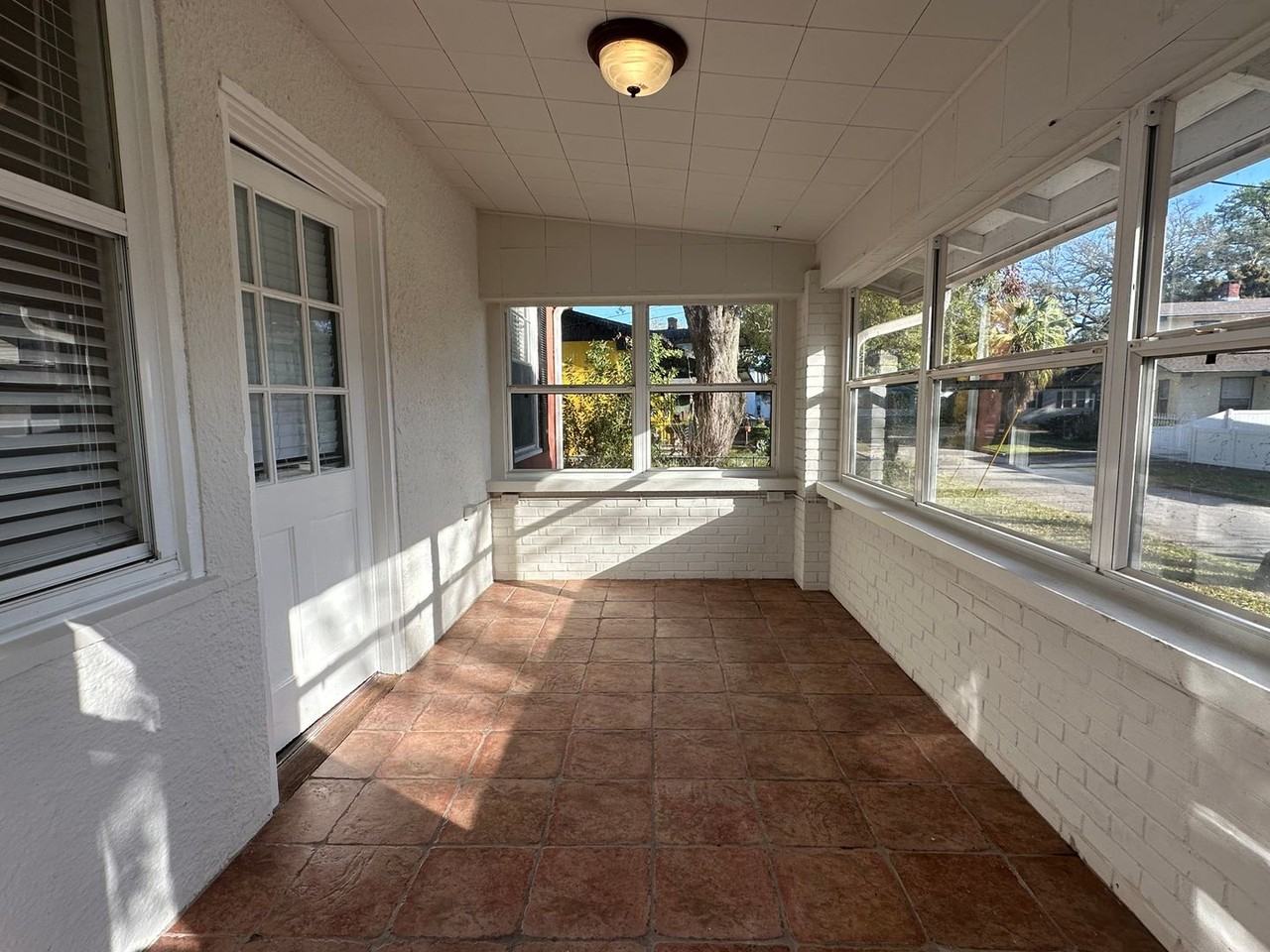 1824 Perry Pl - Photo 3 of 20