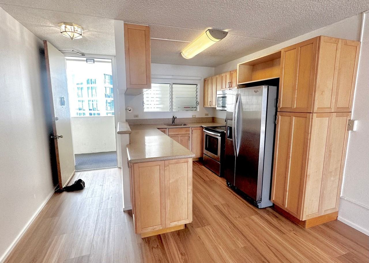 469 Ena Rd #1610 - Photo 2 of 41