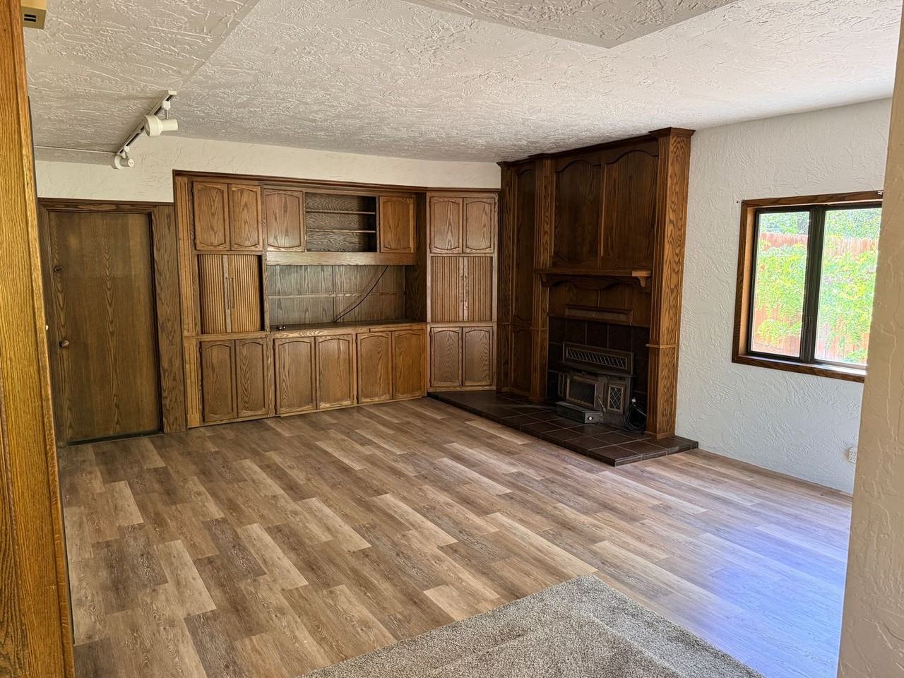 3695 Brookside Dr - Photo 5 of 42