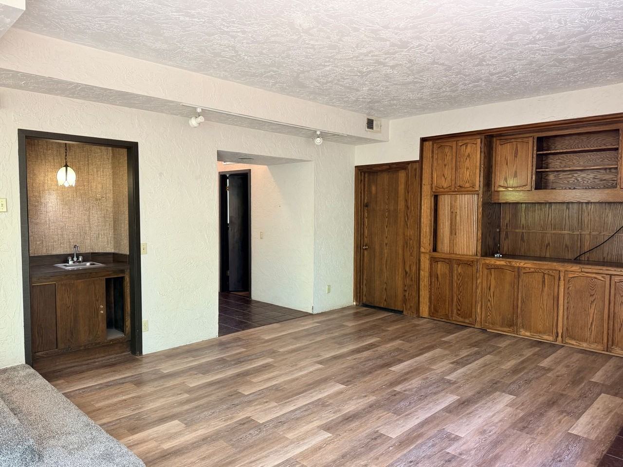 3695 Brookside Dr - Photo 6 of 42