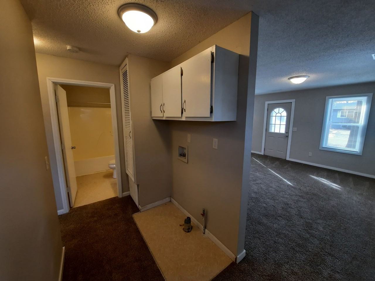 1321 E 27th St - Photo 3 of 12