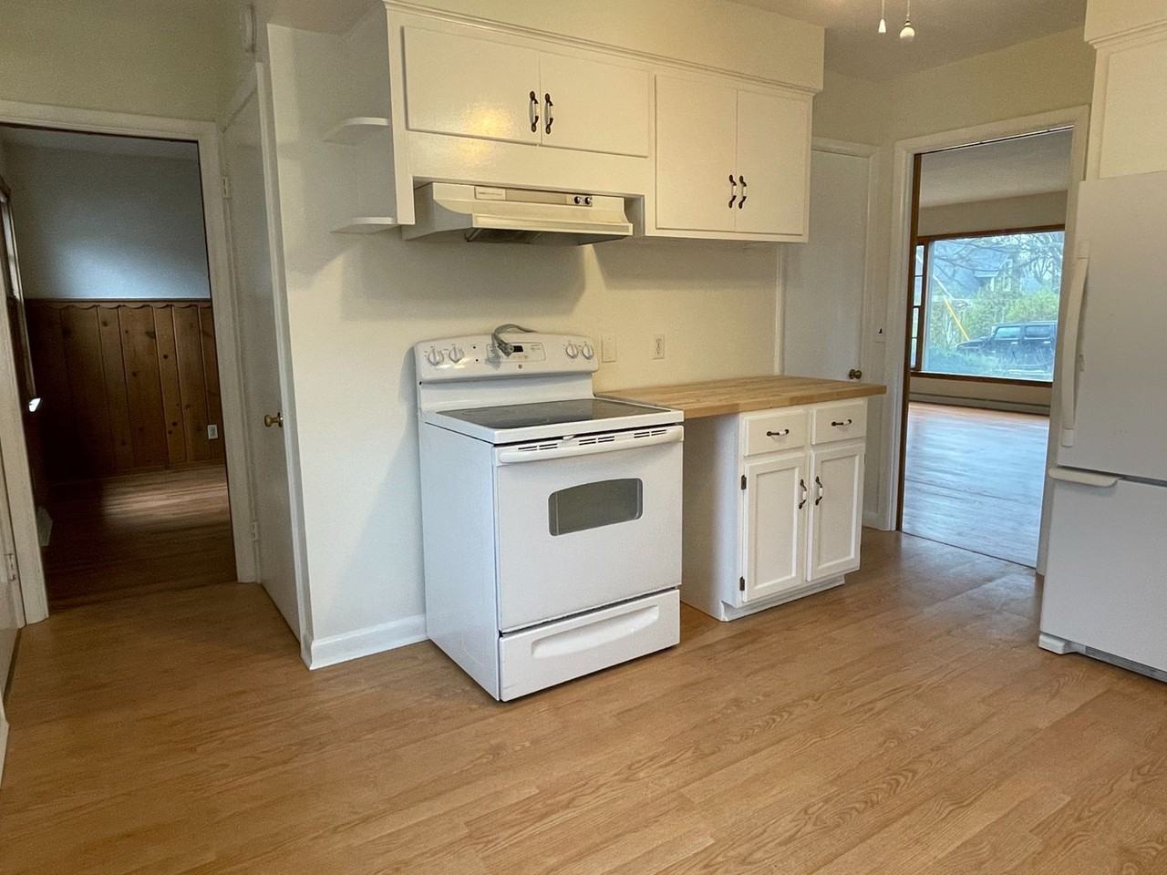106 Highland Ave - Photo 3 of 16