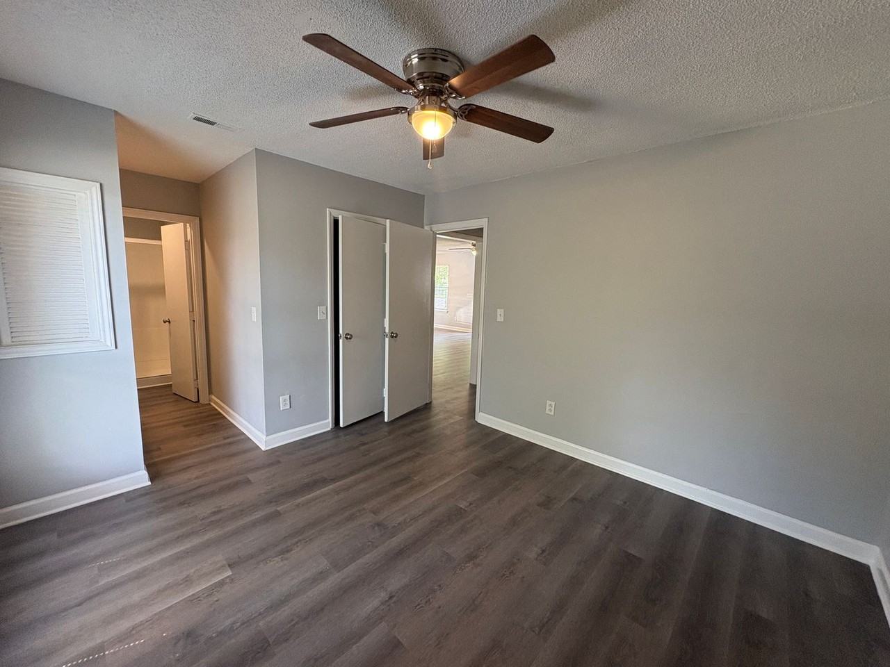 3600 Cobbleridge Dr - Photo 6 of 13