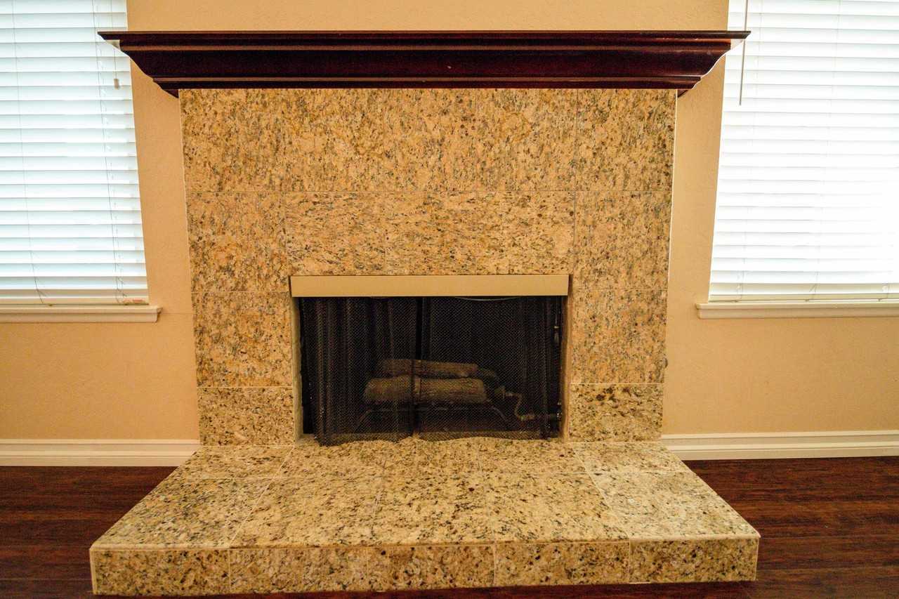 1943 S Belle Ave - Photo 4 of 41