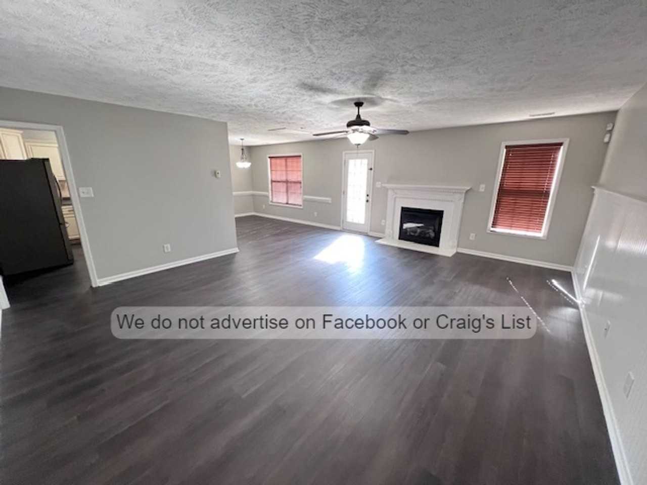 1233 Screech Owl Dr - Photo 3 of 15