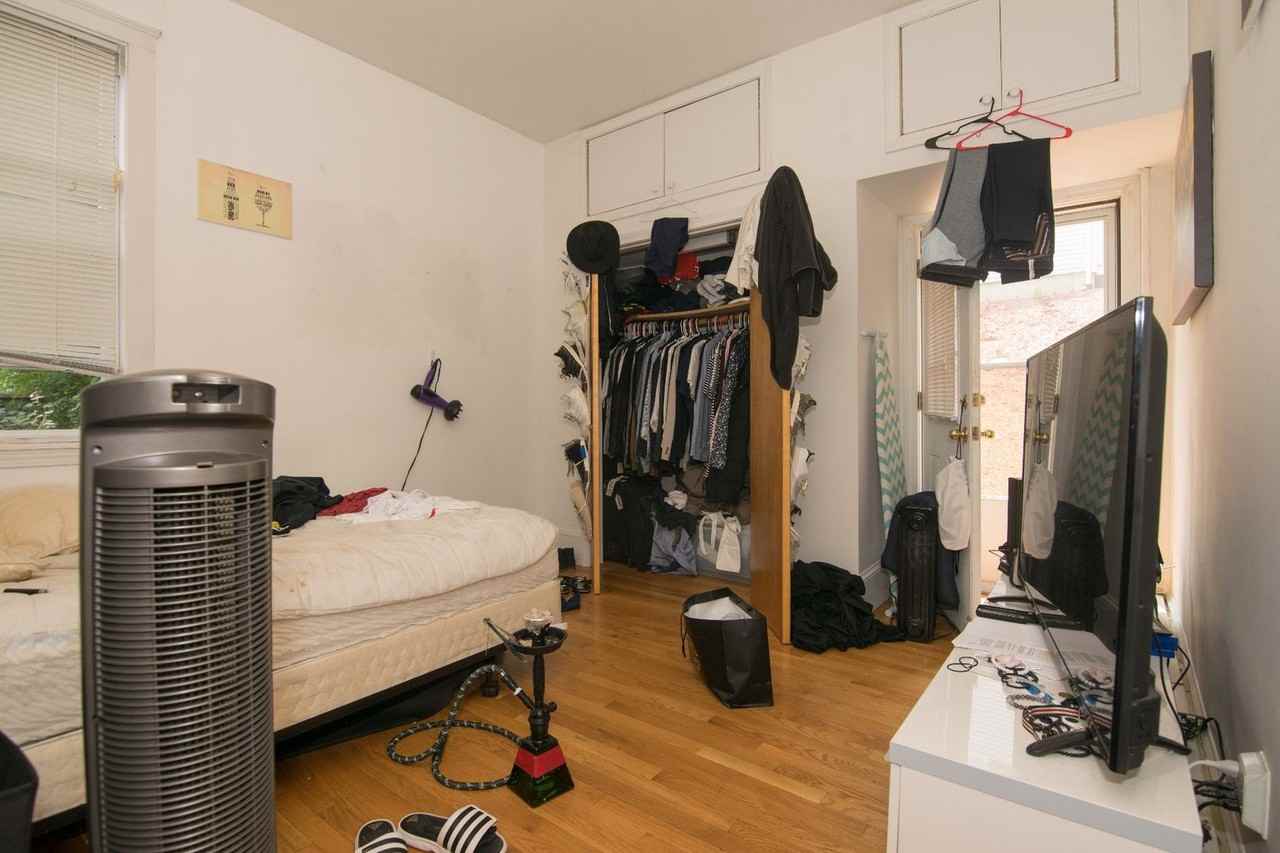 40 Newton St - Photo 5 of 8