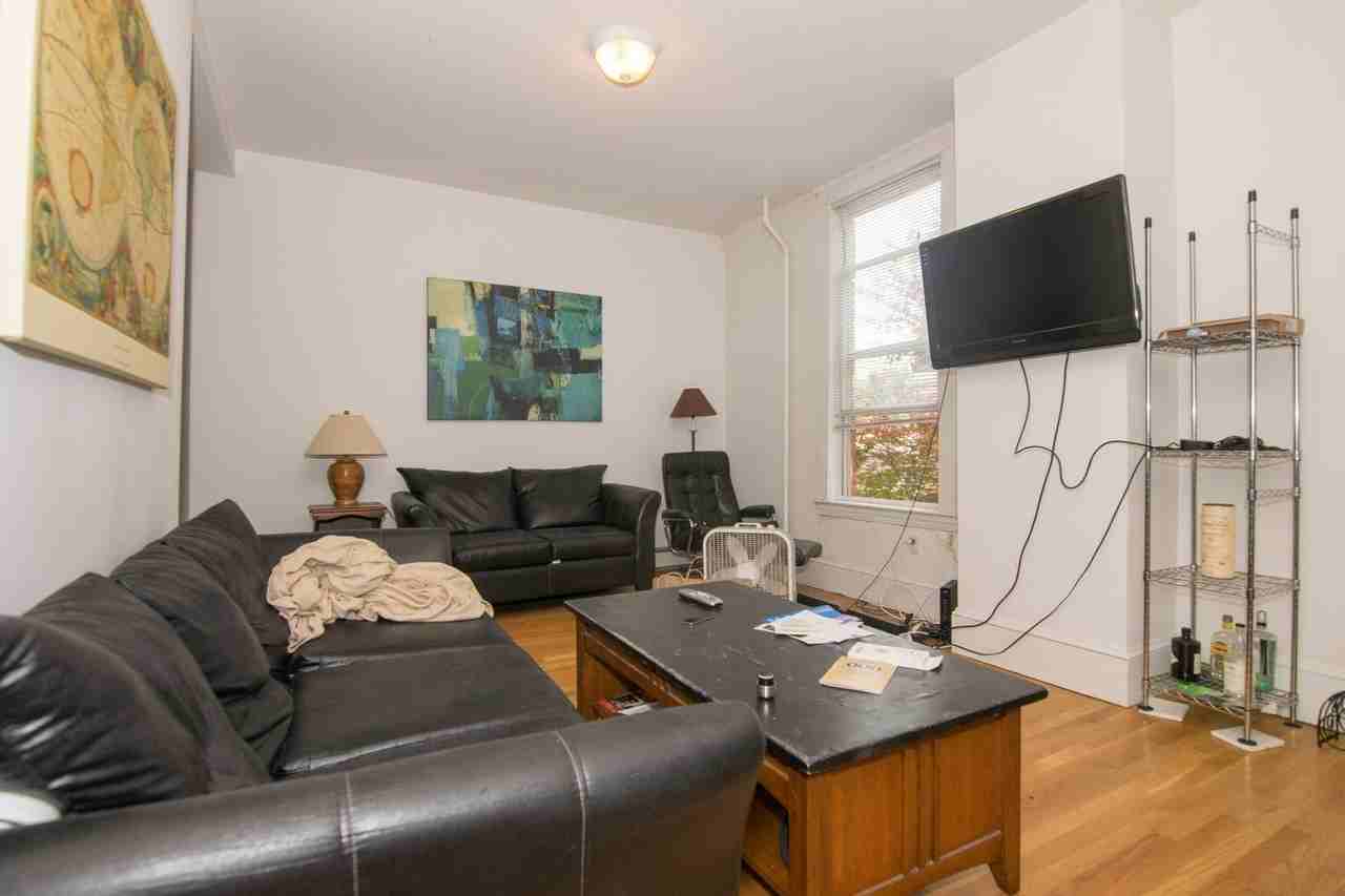 40 Newton St - Photo 7 of 8