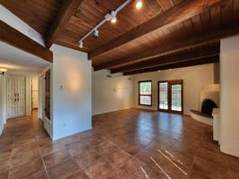 featured image of 3100 Plaza Blanca