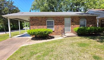 featured image of 2385 S National Ave