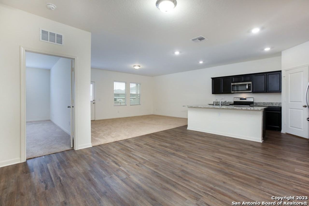 12530 Larissa - Photo 3 of 22