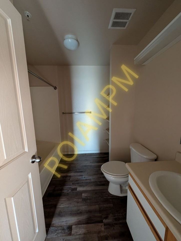 Riverview Apartments - Photo 5 of 16