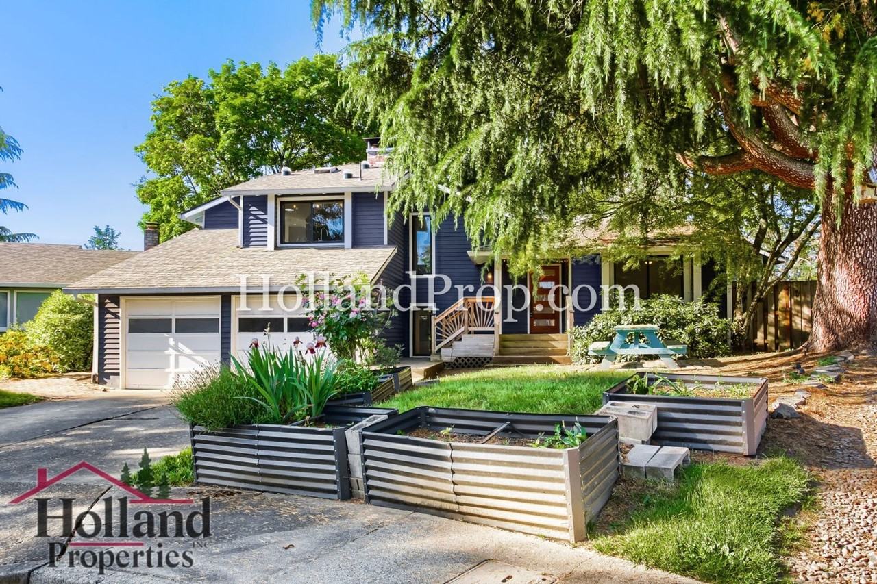 2782 Sw 196th Ct - Photo 2 of 29