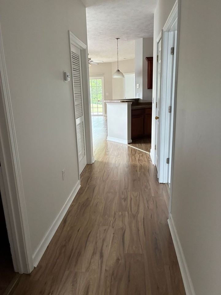 114 Ashley Park Dr - Photo 7 of 15